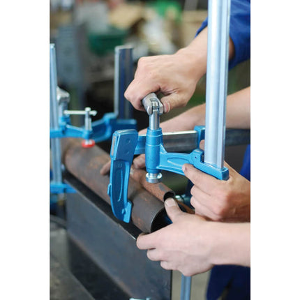 Zacisk śrubowy URKO 4003-H Szerokość mocowania 600 mm Występ 140 mm ( 4000831739 )