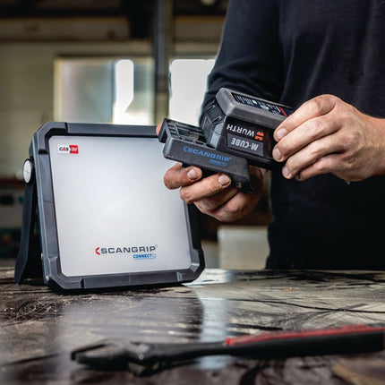 Reflektor LED SCANGRIP VEGA 2 CONNECT 20 W 1000 - 2000 lm ( 4000873484 )