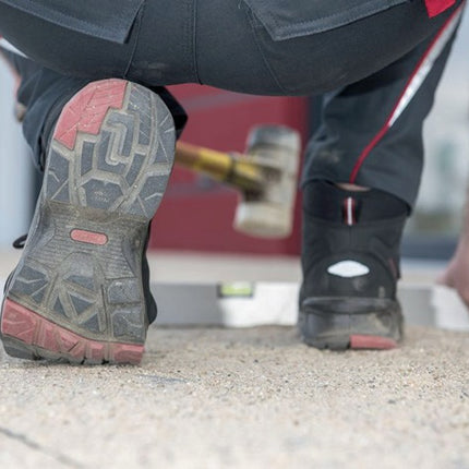 Buty ochronne BAAK Braxton rozmiar 45 czarny/czerwony ( 8000600321 )