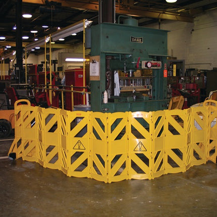 Siatka barierowa Rubbermaid ( 9001477000 ) polietylenowa żółta przenośna, 16 szt.