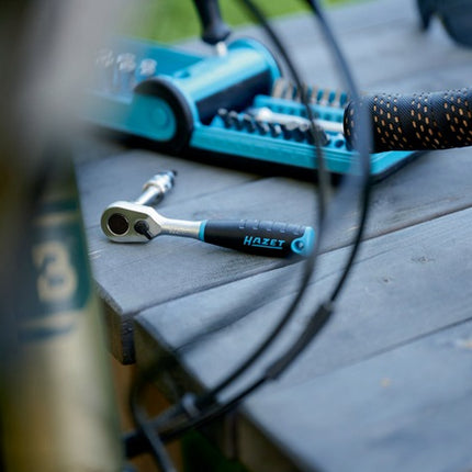 Zestaw kluczy nasadowych Hazet 856-1HP ( 8000753595 ) 38-częściowy 1/4 ″ Liczba zębów 90 sześciokątny