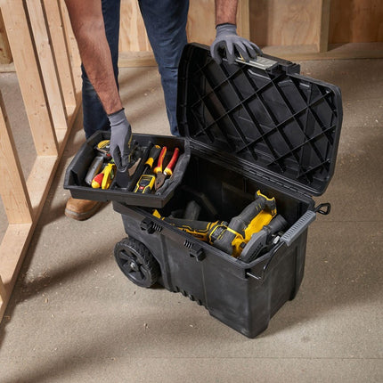 Skrzynka montażowa Stanley ( 8002733296 ) mobilna W610xD420xH400 mm wysuwany uchwyt teleskopowy