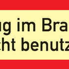 Znak ochrony przeciwpożarowej DIN 4066 ( 3000277597 ) L297xW105 mm tworzywo sztuczne