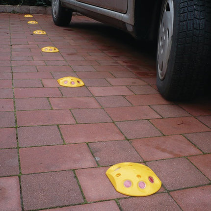 Przycisk znacznika ( 9000490030 ) z białymi/czerwonymi odblaskami