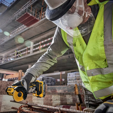 Akumulatorowa przecinarka do wielu materiałów Dewalt DCS438N ( 8001414501 ) 18 V