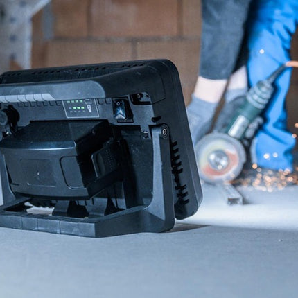 Brennenstuhl LED hybrydowy reflektor budowlany 10050 MH ( 8002643422 ) 100 W 12500 lm