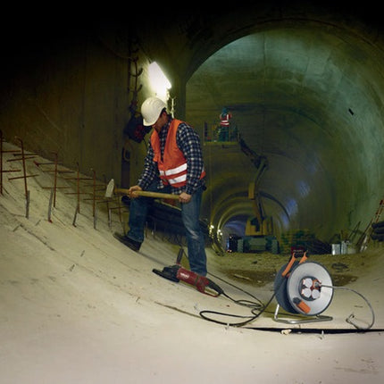 Zwijacz kabla Brennenstuhl professionalLINE SteelCore ( 8000809075 ) 40 m gumy 3 x 1,5 mm² izolowany blachą stalową IP44