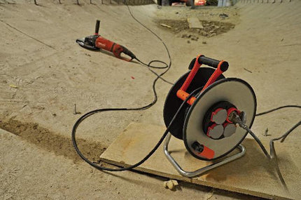 Zwijacz kabla Brennenstuhl professionalLINE SteelCore ( 8000809075 ) 40 m gumy 3 x 1,5 mm² izolowany blachą stalową IP44