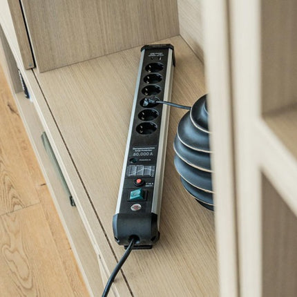 Listwa zasilająca Brennenstuhl Premium-Protect-Line ( 8001718837 ) 16 A 230 V czarna/srebrna 3 m PVC 1,5 mm²