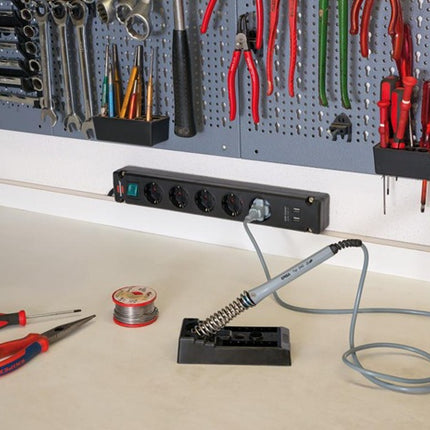 Brennenstuhl listwa gniazdowa Bremounta ( 8000594293 ) kabel 5-drożny l.3m z zabezpieczeniem przed dziećmi