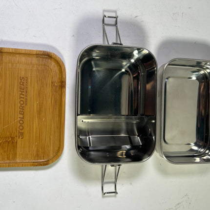 Toolbrothers Fan Edelstahl Brotdose mit 2 Etagen und Bambus Deckel 1340 ml Leicht gebraucht 2 - toolbrothers