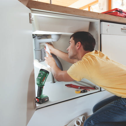 Bosch UniversalLamp 18 Akku Lampe 18 V 100 lm Solo 06039A1100 ohne Akku ohne Ladegeraet 2 - toolbrothers