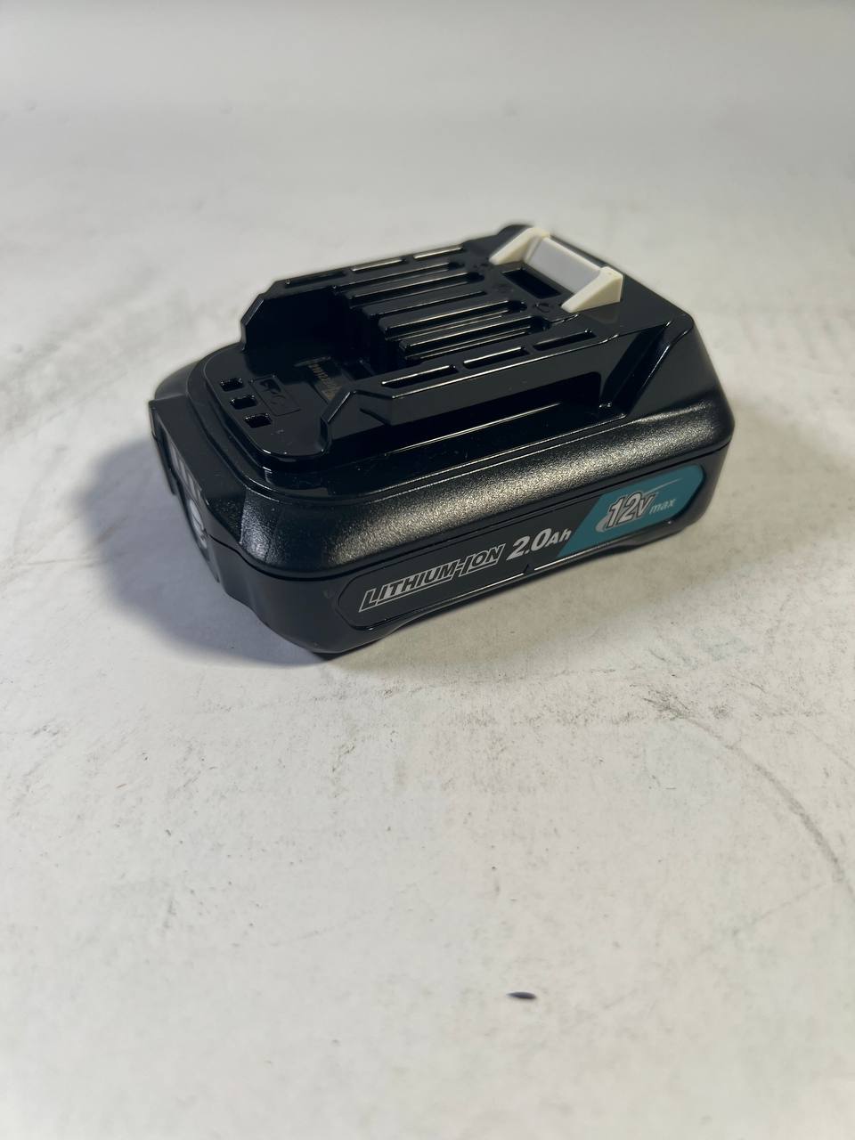 Makita BL 1021 B Akku 12 V max 2 0 Ah Li Ion 197396 9 Nachfolger von BL 1020 B 10 8 V Leicht Gebraucht 1 - toolbrothers