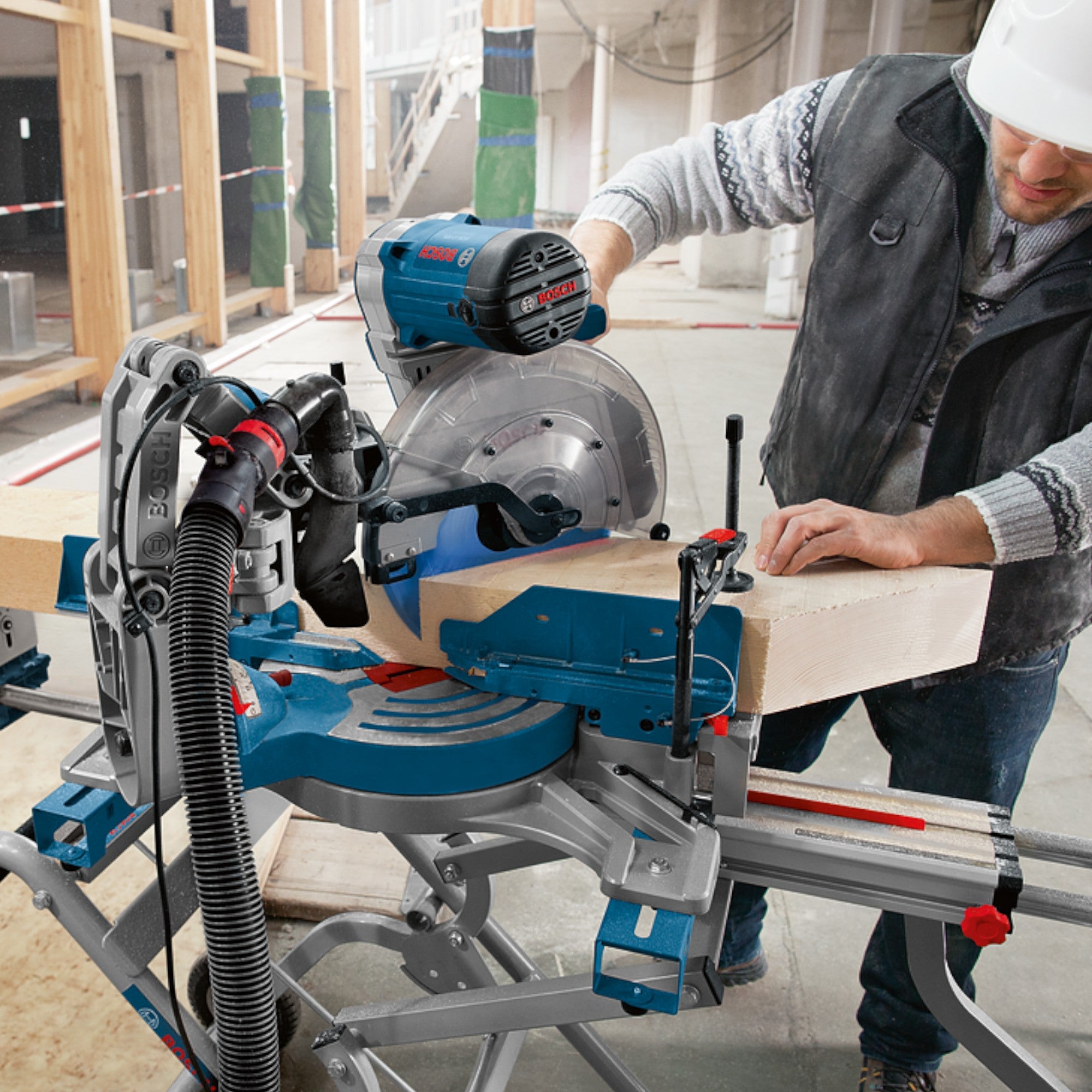 Bosch GCM 12 GDL Professional Kapp und Gehrungssaege 2000 W 305 mm 0601B23600  4 - toolbrothers