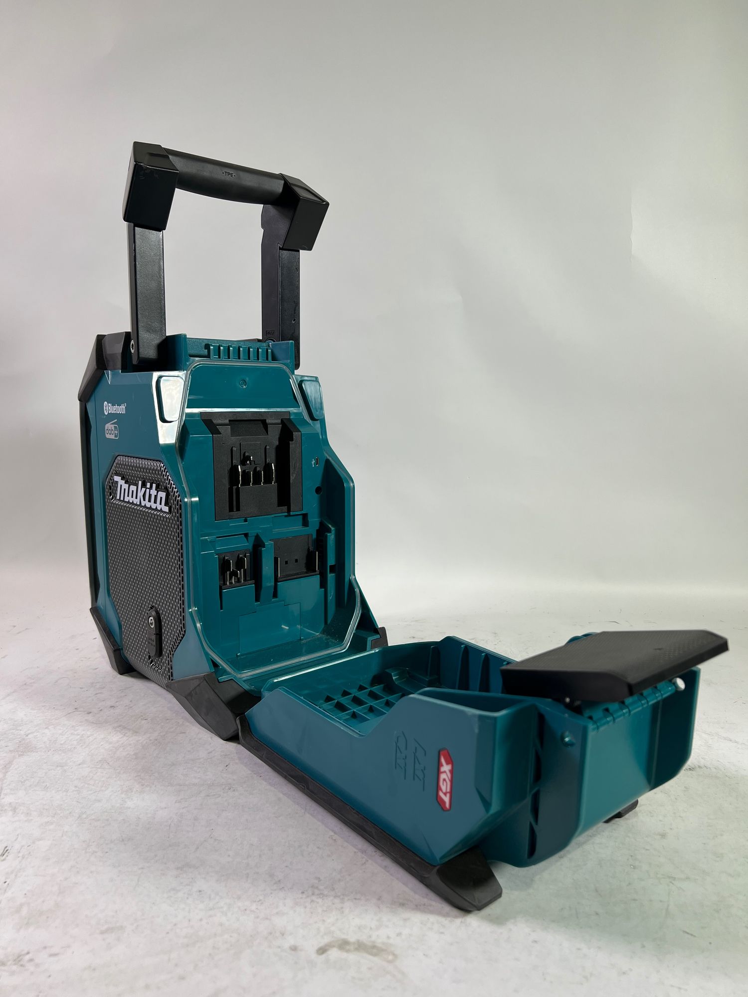 Makita MR 007 GZ Akku Baustellenradio 12 40 V max Bluetooth DAB USB Solo ohne Akku ohne Ladegeraet Reparaturgeraet 1 - toolbrothers