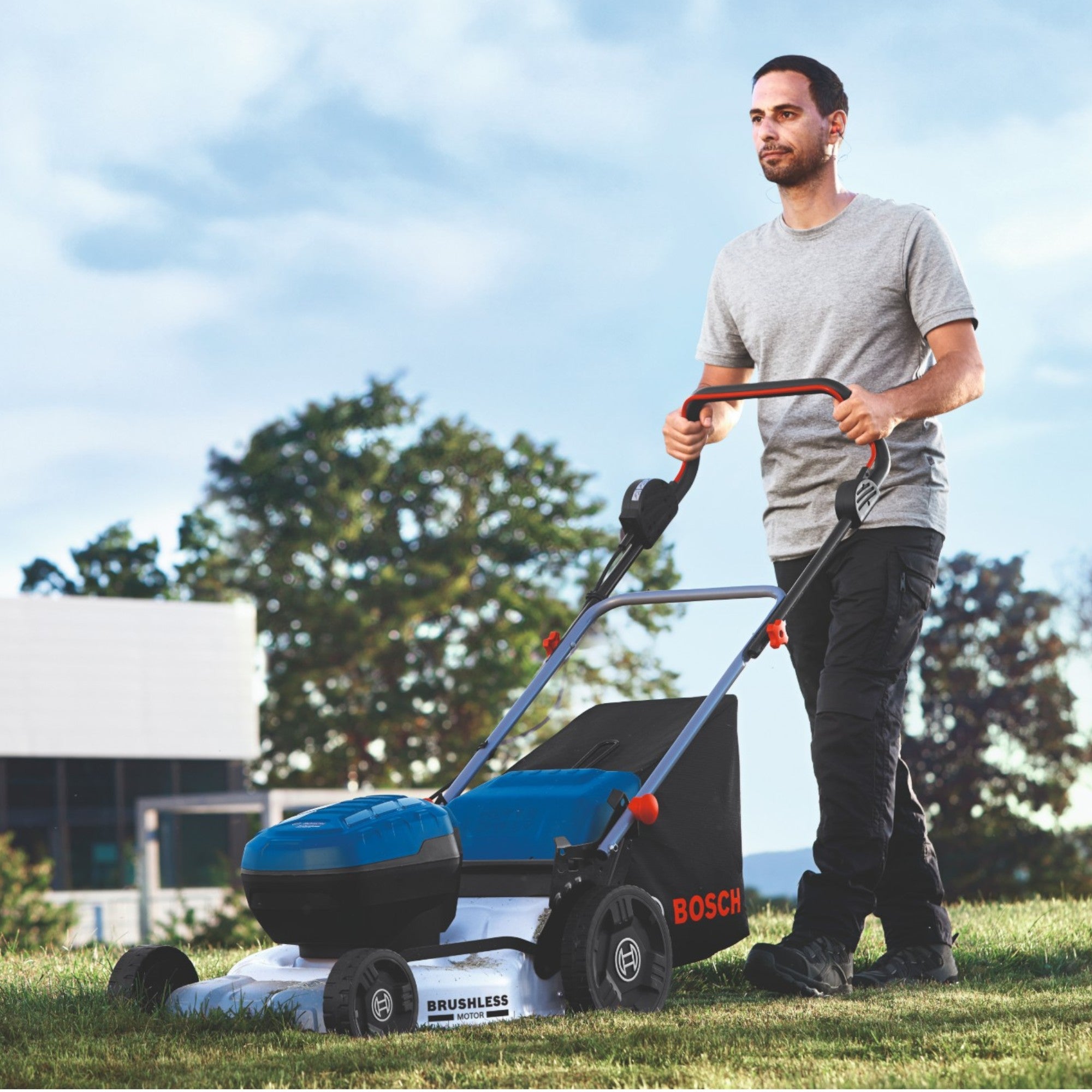 Bosch GRA 18V2 46 Professional Akku Rasenmaeher 36 V 2x 18 V 46 cm 06008C8000 Brushless Solo ohne Akku ohne Ladegeraet 3 - toolbrothers