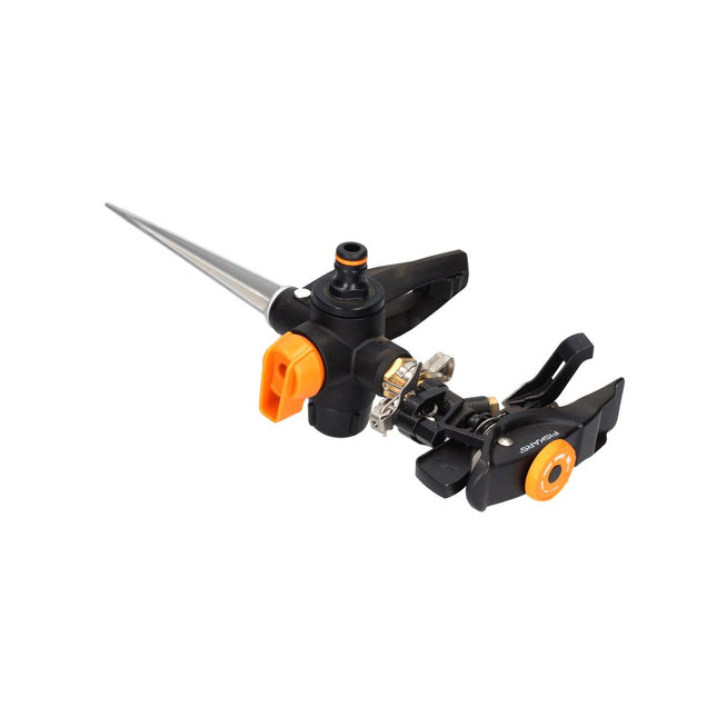 Fiskars pulsierender Sprinkler mit Erdspieß 360° ( 1027029 ) 26 m Bewässerung