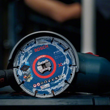 Bosch X-LOCK Diamant Metallscheiben Trennscheibe 125 x 22,23 mm ( 2608900533 ) Expert 1 Stk. für X-LOCK Winkelschleifer - Toolbrothers