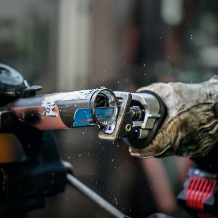 Brzeszczot do piły szablastej Bosch EXPERT Medium Thick Tough Metal S 1155 HHM 225 mm 10 szt. ( 2608900376 ) Carbide Technology