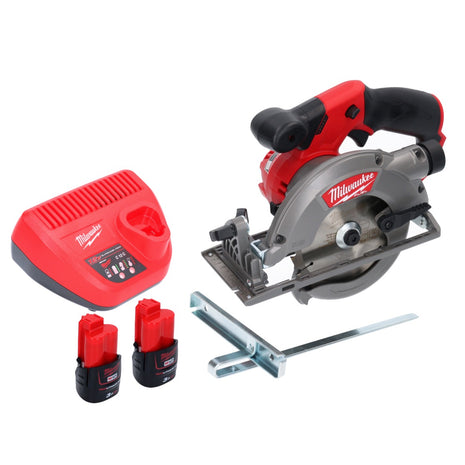 Sierra circular de mano a batería Milwaukee M12 CCS44-302C 12 V 140 mm sin escobillas + 2x baterías 3,0 Ah + cargador