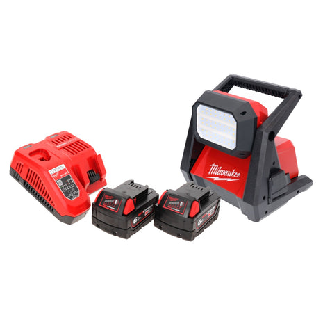 Milwaukee M18 HOAL-602FC Akku LED Lampe Baustrahler 18 V 4000 lm + 2x Akku 6,0 Ah + Ladegerät