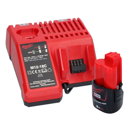 Milwaukee M12 FIW38-301C Akumulatorowy klucz udarowy 12 V 339 Nm 3/8" bezszczotkowy + 1x akumulator 3,0 Ah + ładowarka