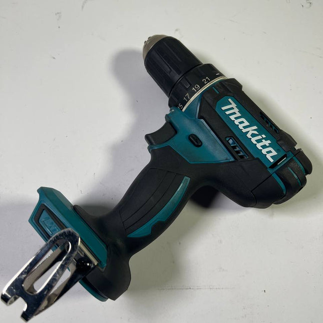 Makita DDF 482 Z Akku Bohrschrauber 18V 62Nm Solo Leicht Gebraucht 1 - toolbrothers