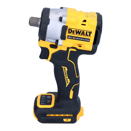 Akumulatorowy klucz udarowy DeWalt DCF 922 P1 18 V 400 Nm 1/2" bezszczotkowy + 1x akumulator 5,0 Ah + ładowarka + TSTAK