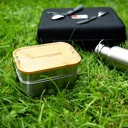 Torba na lunch ze stali nierdzewnej z 2-poziomową bambusową pokrywką o pojemności 1340 ml + butelka ze stali nierdzewnej o pojemności 600 ml + wielofunkcyjne sztućce 4 w 1
