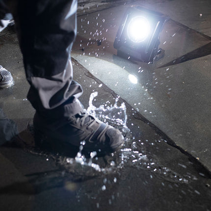 BRENNENSTUHL Hybrydowy reflektor budowlany LED 6050 MH 61,6 W 6200 lm ( 8000413165 )